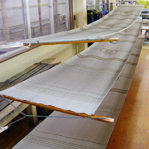 糊を乾かすイメージ